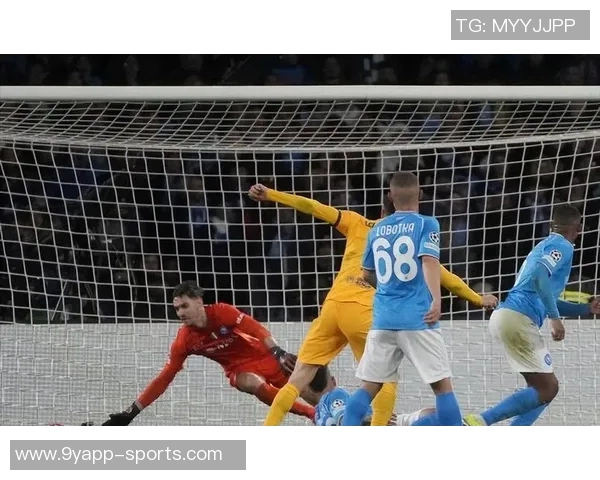 贾府后卫板仓滉震惊于欧冠前一天被通知踢后腰位置 贾府后卫板仓滉震惊于欧冠前一天被通知踢后腰位置