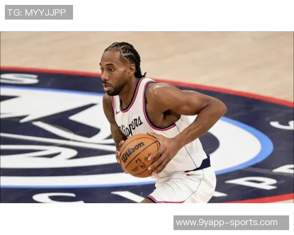 苏群分析小卡阴阳合同对快船的潜在威胁如同达摩克利斯之剑悬而未决